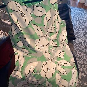 Ann Taylor size 12 A-Line Dress - Green with White flowers